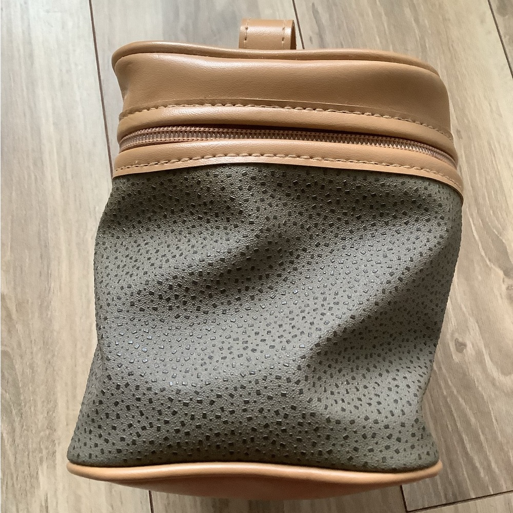 Vintage Estée Lauder cosmetics bag - Picture 4 of 11